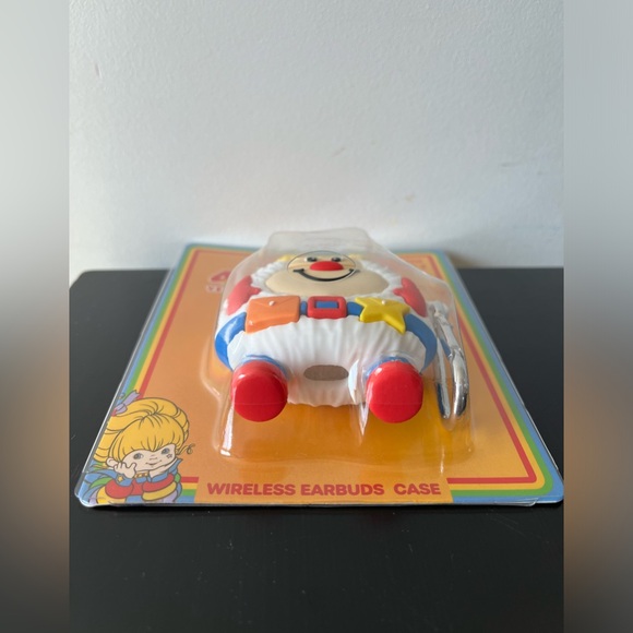 Rainbow Brite Twink Figural Wireless Earbud Case Cover - Picture 2 of 5